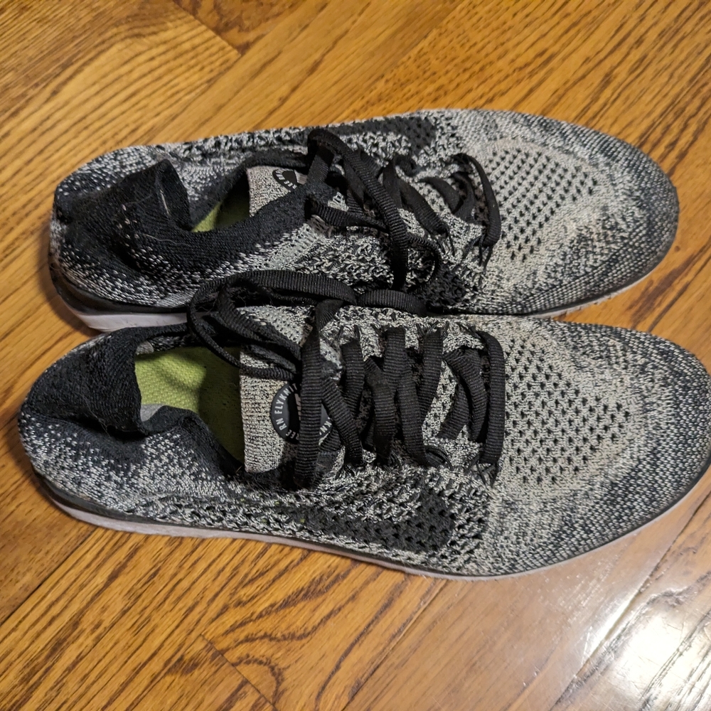 Nike Free Run Flyknit 2018 White Black | US Size 8 |